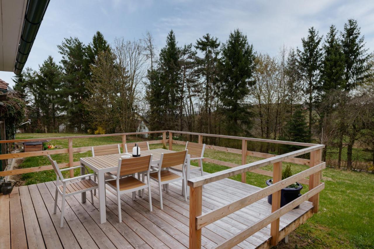 Appartement Himmel & Hoellerl Fuerstenfeld Exterior photo